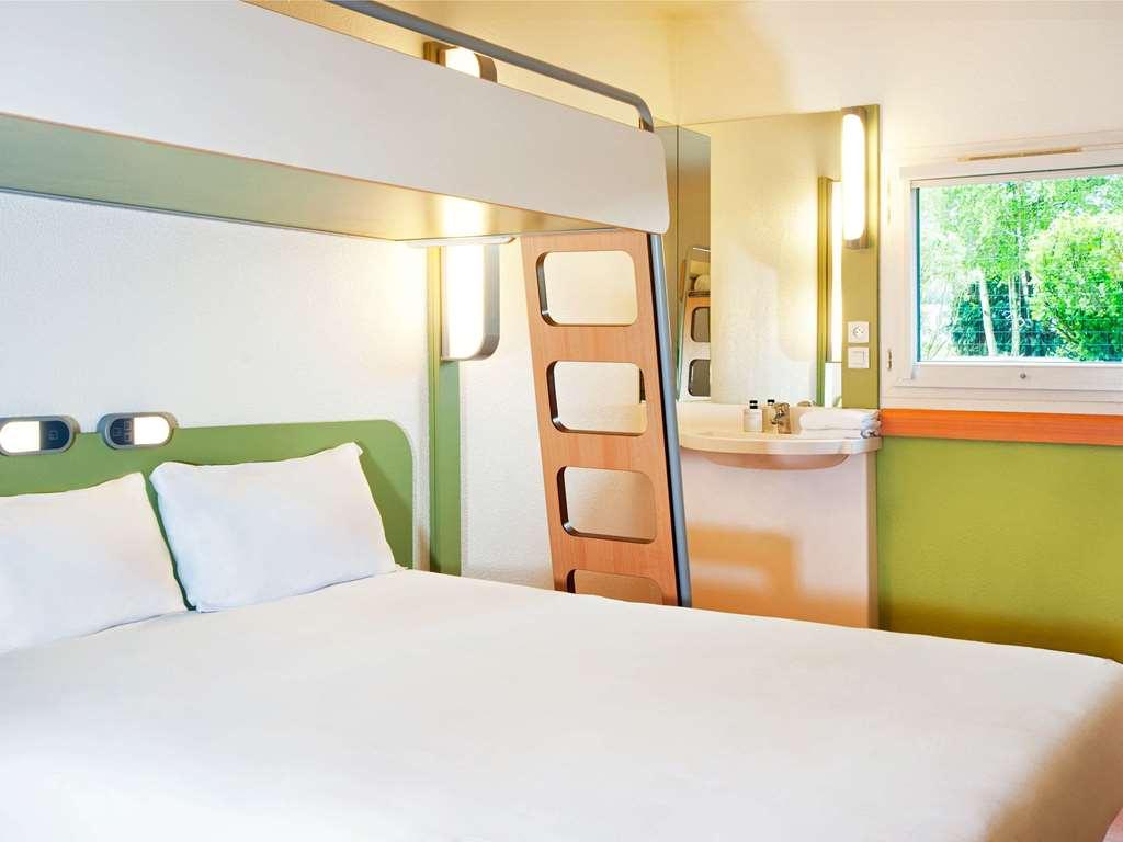 Ibis Budget Frejus Saint Raphael Capitou A8 Екстериор снимка